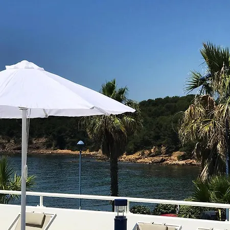 Nemea Le Cap Azur Сен-Мандрие-сюр-Мер